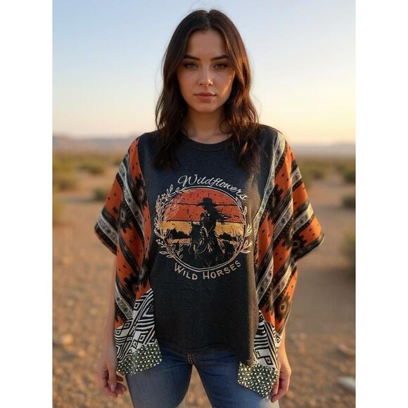 Handmade upcycled Western boho Wild Horses Tshirt Poncho. One size - Picture 3 of 3